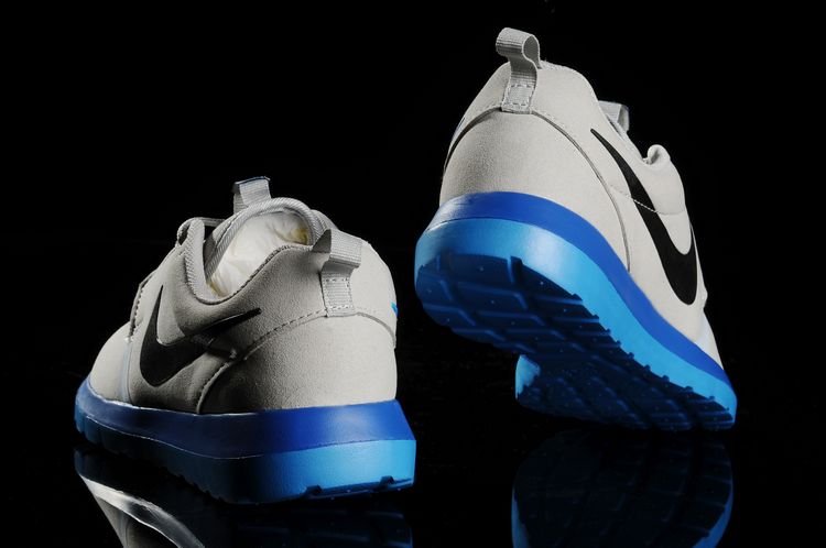 NIKE ROSHERUN NM 3M fur bleu gris nouvelles chaussures (4)